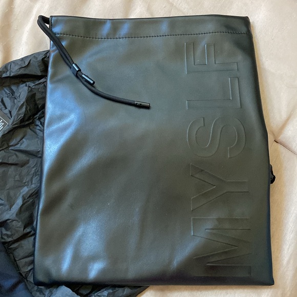 YSL Parfums drawstring pouch and towel myself - Picture 2 of 5